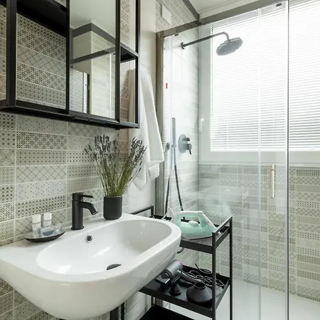 Navigli - Chic And Sophisticated In Milan